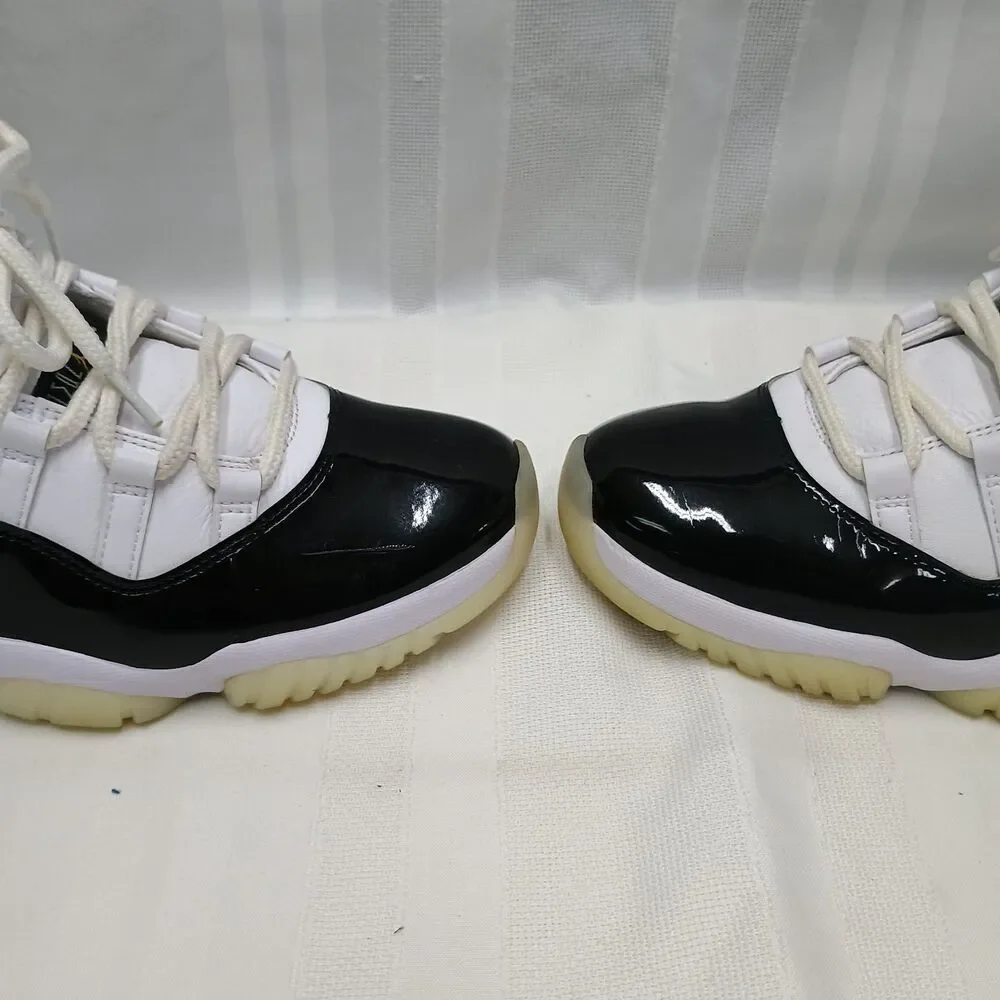 Nike Air Jordan 11 Gratitude CT8012-170   Mens  10 Used W/ Original Box